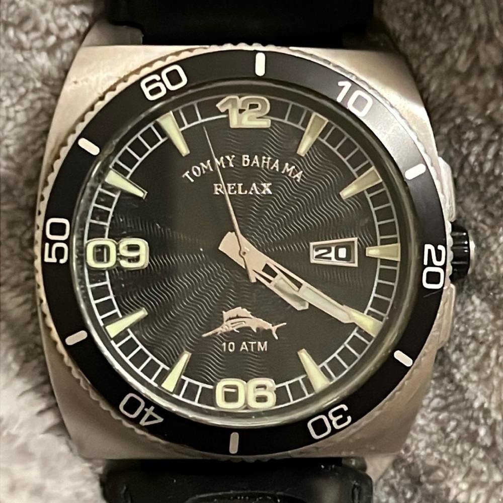Tommy Bahama Relax Men’s Watch